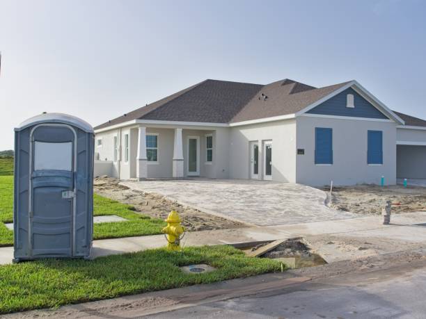 Best Portable restroom trailer rental  in Durand, MI